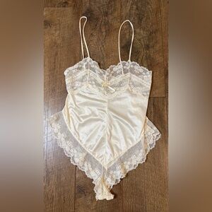 Vintage Ivory Nylon Lace Bodysuit Lingerie Fantasy Nightwear by Janice Lee Sz S